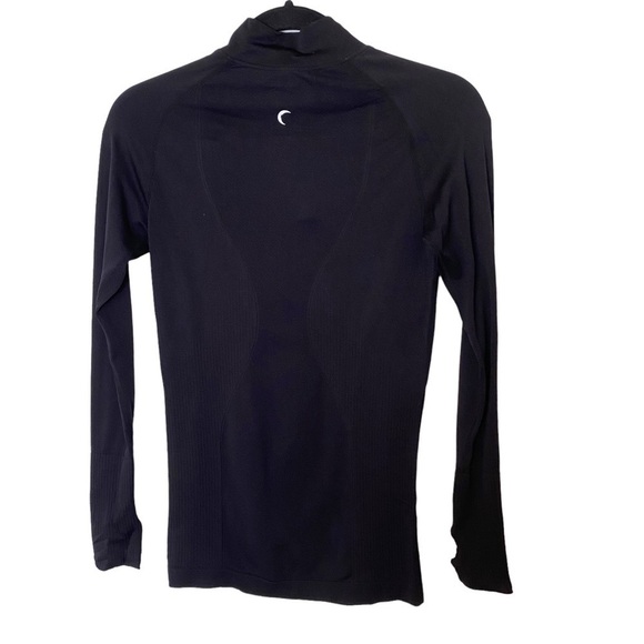 Zyia Active Fog Performance 1/4 Zip Long Sleeve Pullover Top in Black - Picture 4 of 8